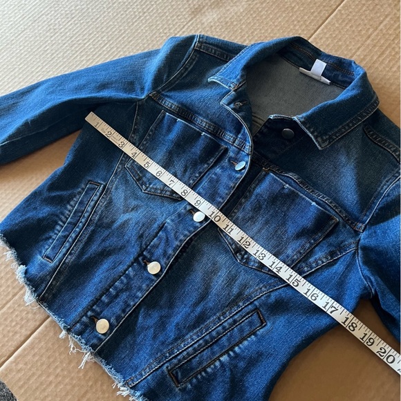 Bar III distress seam-detail jean jacket, size S denim jacket - Picture 3 of 15